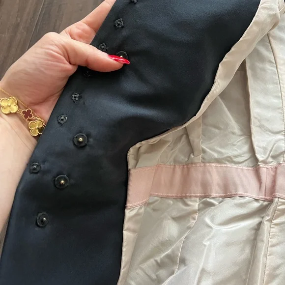 Louis Vuitton dress coat 💯 silk size 2 STUNNING - Picture 5 of 15